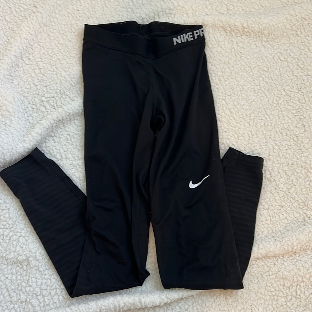 Nike Pro leggings